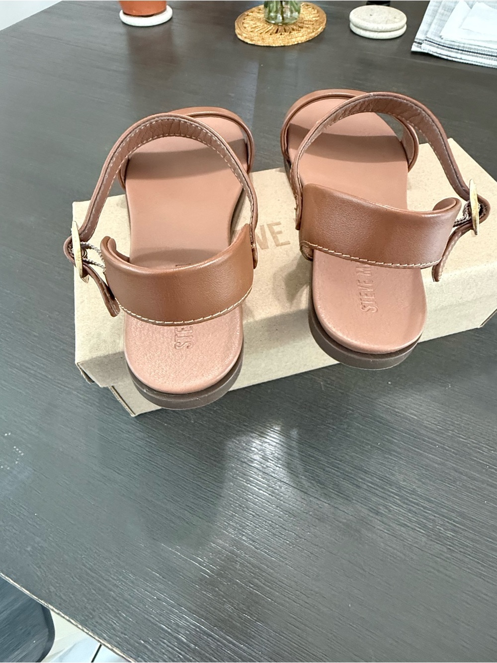 Steve Madden Dina Tan Leathe Sandals - Picture 3 of 9